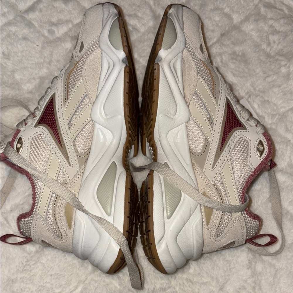 Reebok Cream and Red Athletic Shoes